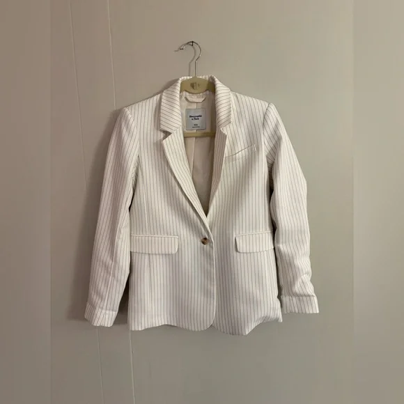 Like New Abercrombie & Fitch‎ White Pinstripe Classic Suiting Blazer Extra Small - Picture 2 of 8